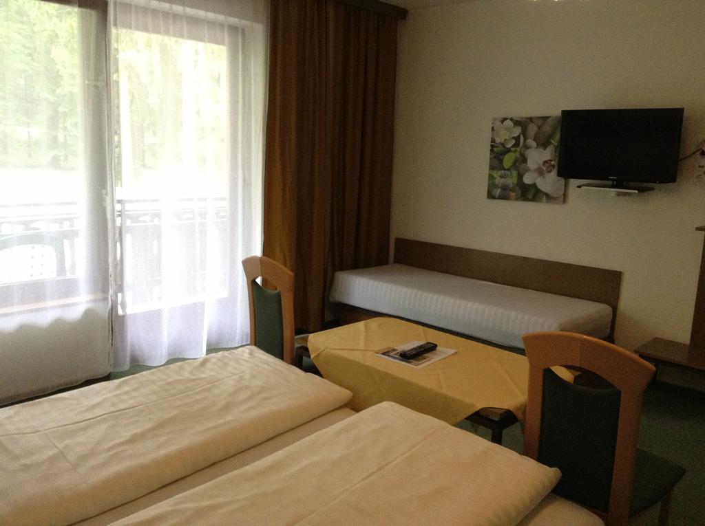 Parkhotel Zuzek Sankt Kanzian am Klopeiner See Room photo